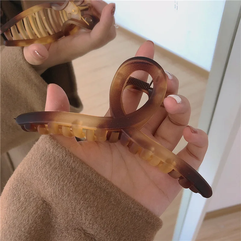 Заколка-краб для волос в винтажном стиле акриловая Заколка-пряжка коричневого