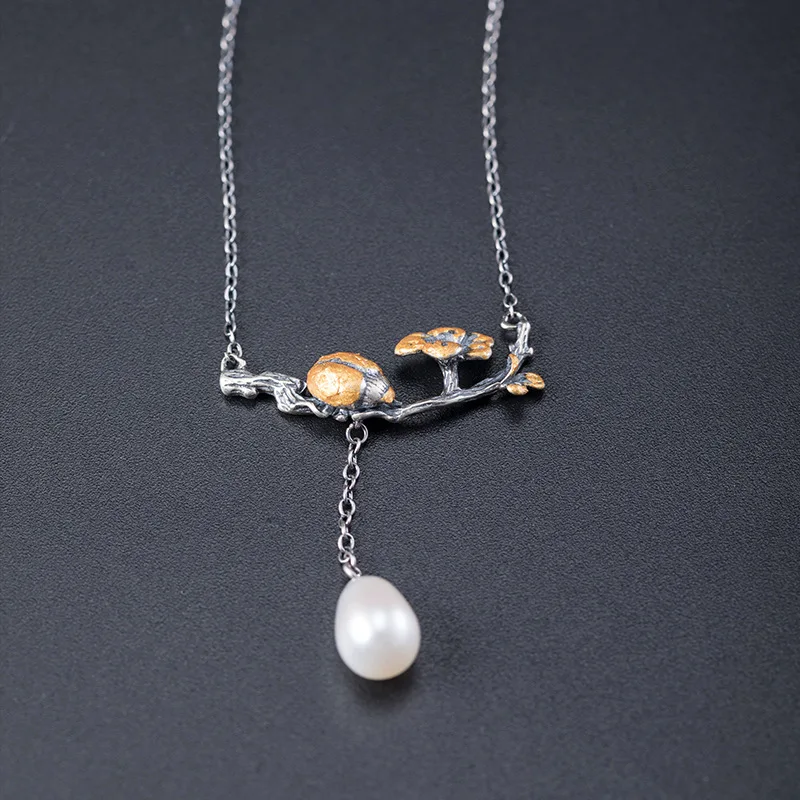 

Ladybug Flower Pearl Pendant Necklace 100% S925 Sterling Silver Necklace Women Exquisite Jewelry wholesale