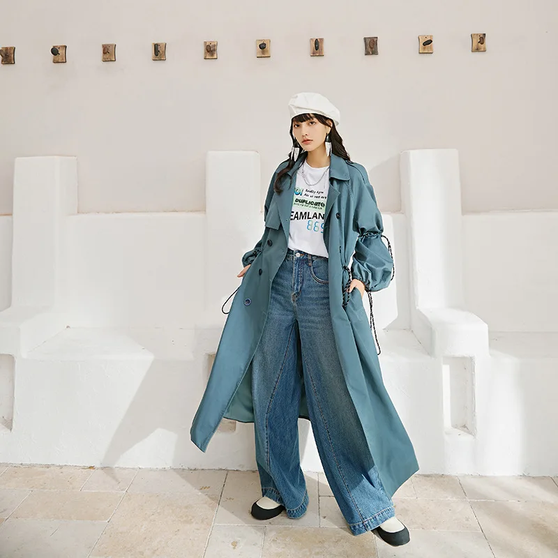 

2020 Autumn New Fashion Loose Large Tooling Wind Long Windbreaker Female Design Sense Lantern Sleeve Drawstring Jacket Female