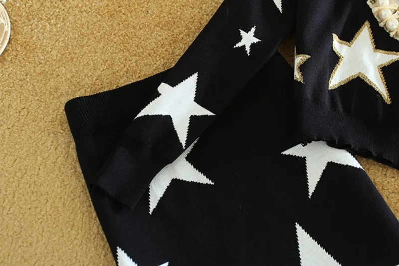 Женский костюм из двух предметов трикотажный свитер с коротким топом и юбка