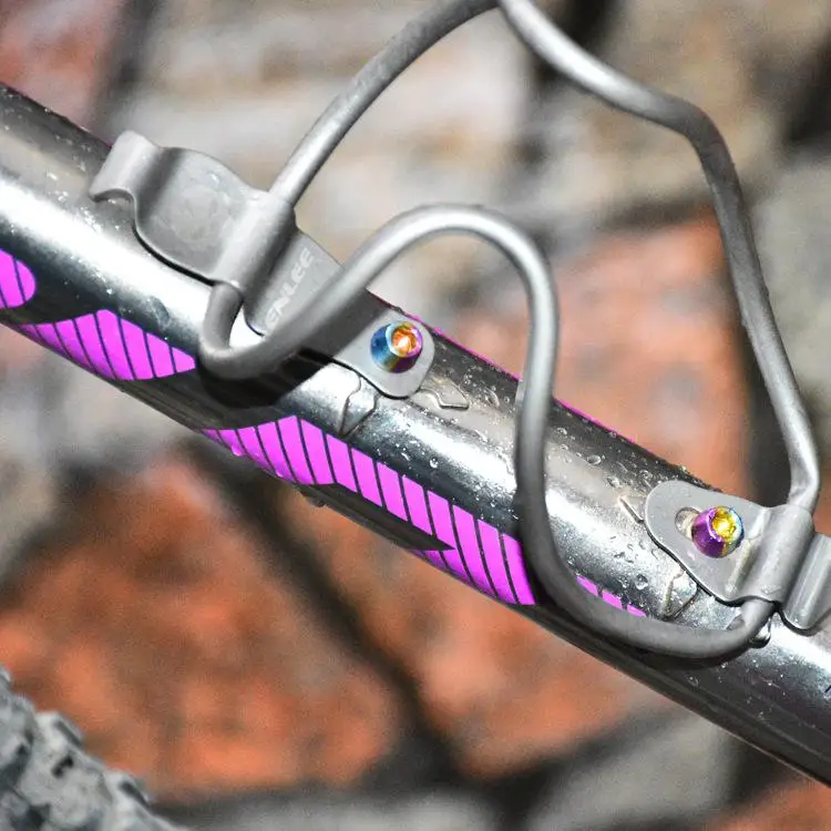 Держатель для бутылки с водой из титанового сплава горного велосипеда