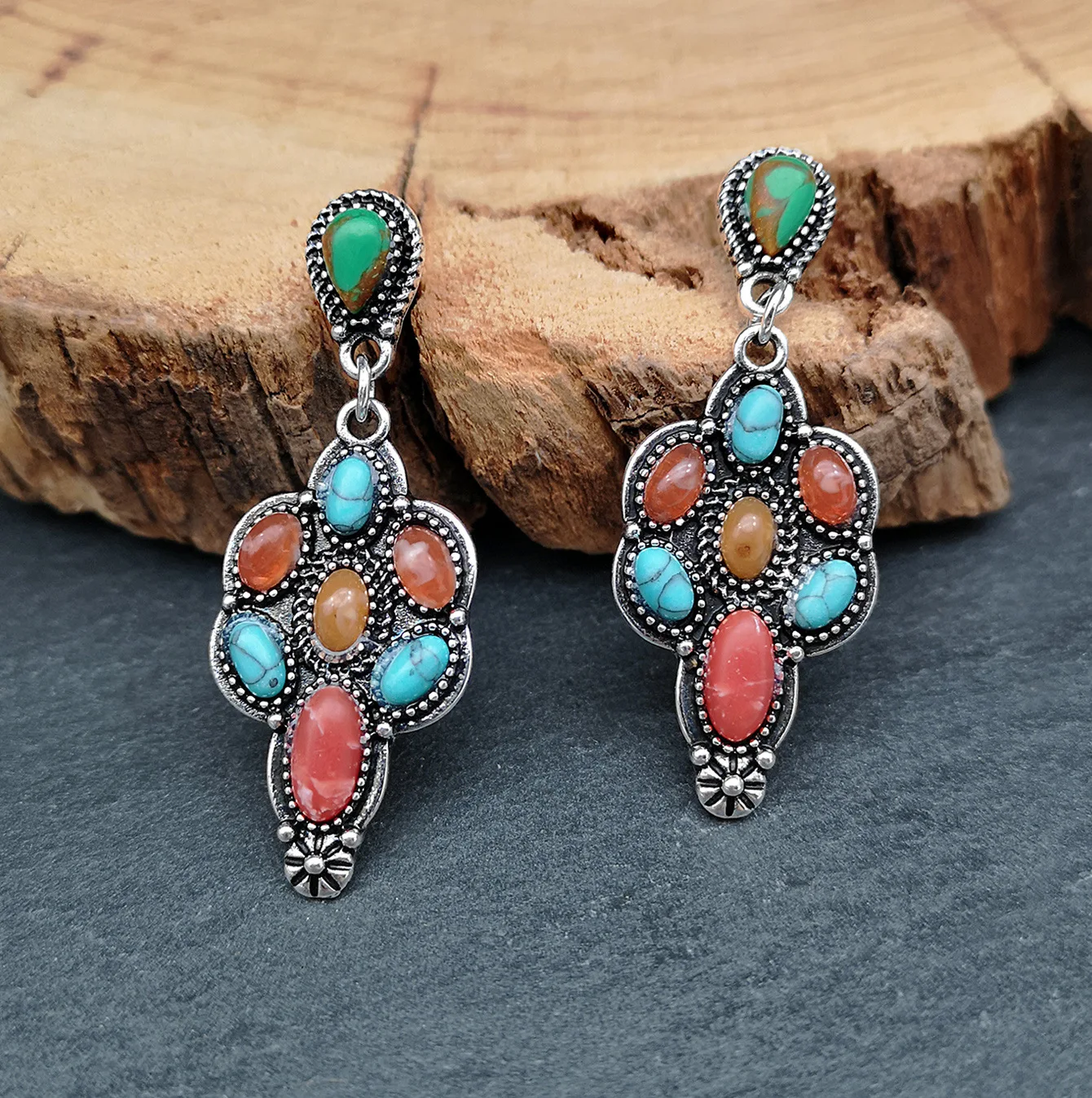 

Multi Color Beads Turquoises Drop Earrings Vintage Bohemia Silver Color Stone Earring Water Droplets Dangle Earrings for Women