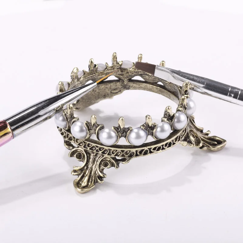1Pcs Metal Nail Brush Pen Rack Stand Holder Glitter Crown Pearl Design Manicure Nail Art Tools Pen Showing Shelf