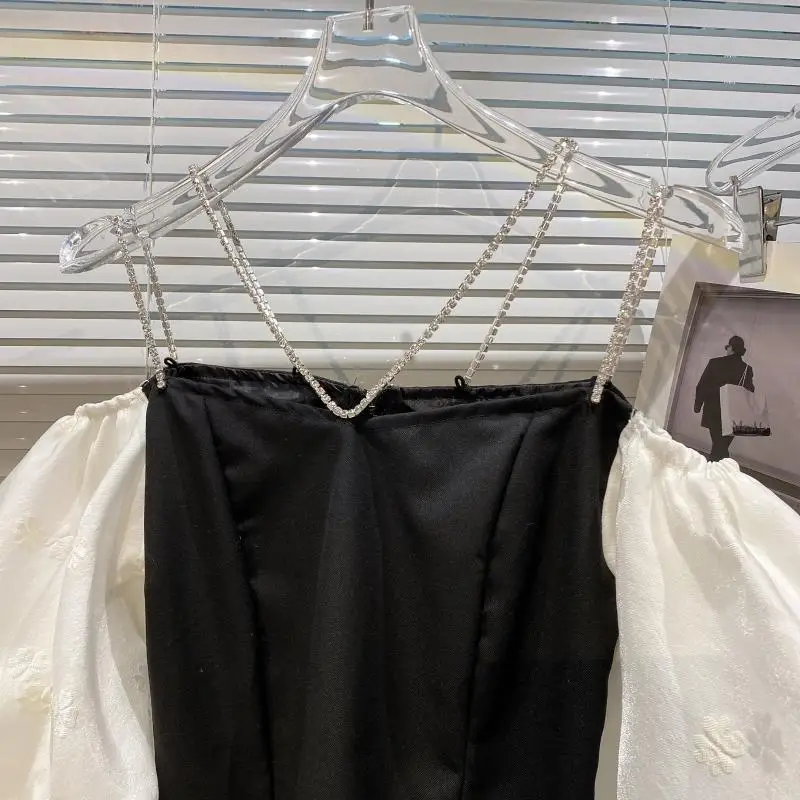 

2021 Summer Graceful Diamond Shoulder Strap Ladies Blusas Fashion Short Sleeve Streetwear Top Women Puff Sleeve Pullover Shirt