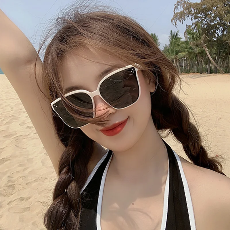 

Glasses Fashion 2021 Summer Sun Shade Square Women's Rectangular For Rectangle Big Oversized Black Men 2021 New Sunglasses