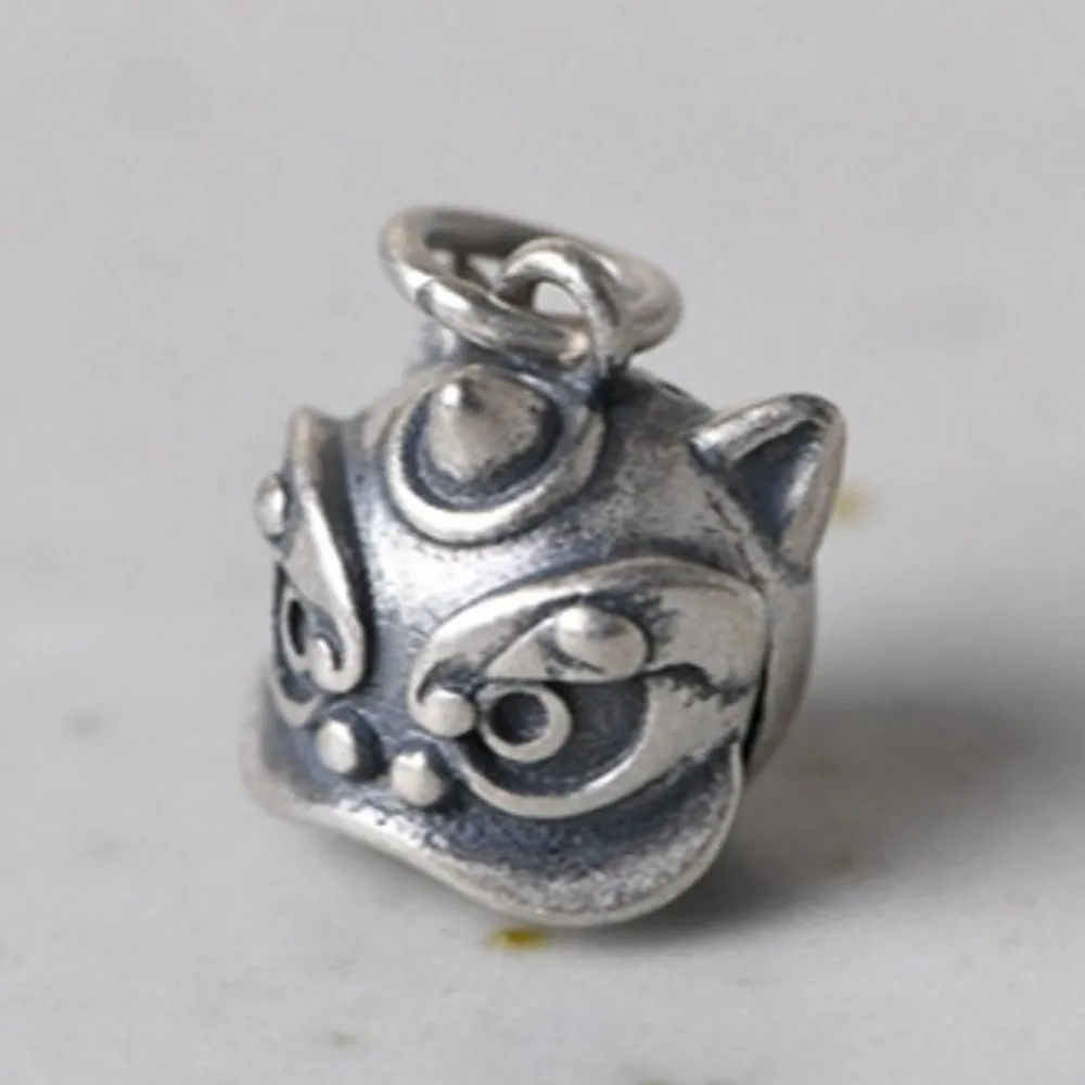 

Новинка S925 серебряные аксессуары модный браслет тайская серебряная подвеска матовая "Fu" слово brave bell аксессуары