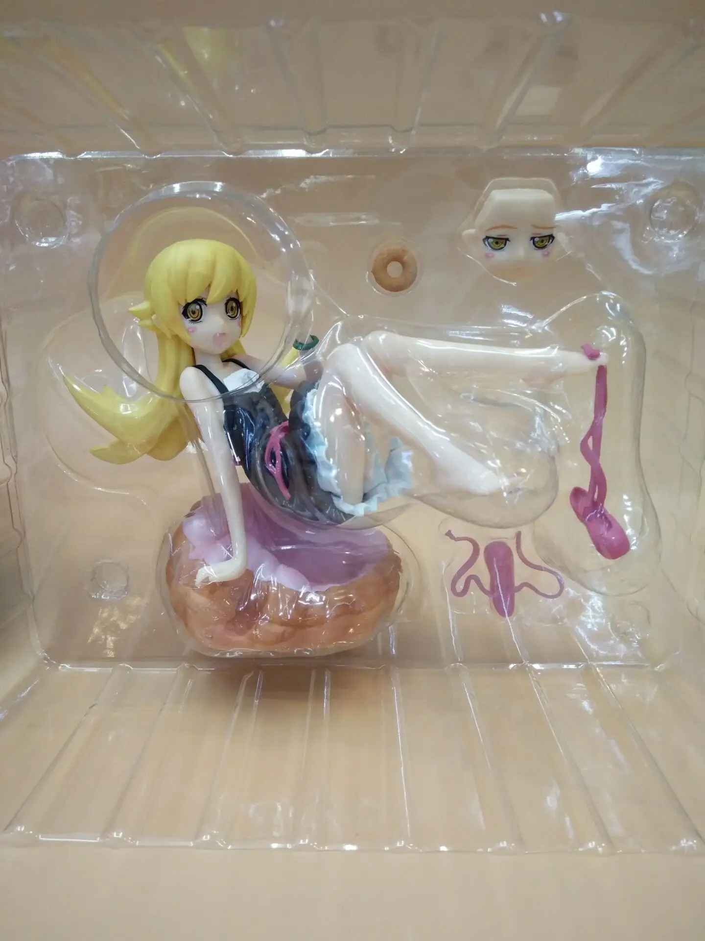 Горячая Bakemonogatari Ошино Синобу частные 1/8 Масштаб Окрашенные фигурку Shinobu уход за