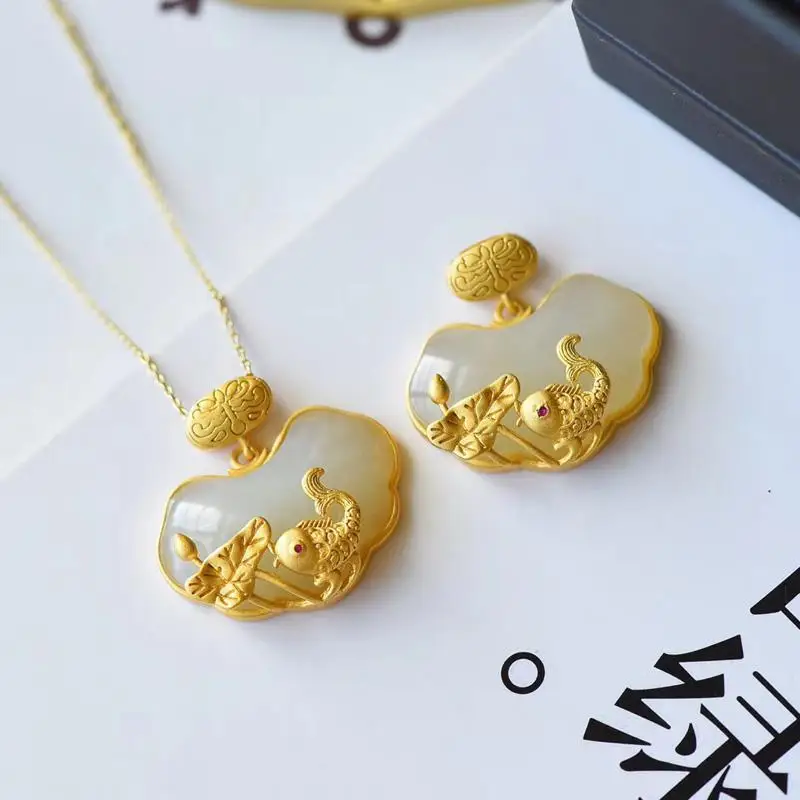 

Natural Hetian S925 Sterling Silver White Jade Jasper Ruyi Vintage Silver Jewelry Pendant Lucky Gilding Craft Inlaid