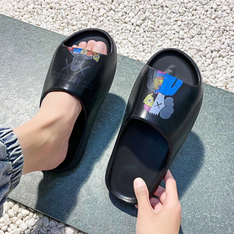 

Unisex Elmo Inspired Yeez Slides Slip On Breathable Beach Sandal Lightweight Fish Mouth Summer Slippers For Men Plus Size 34-46