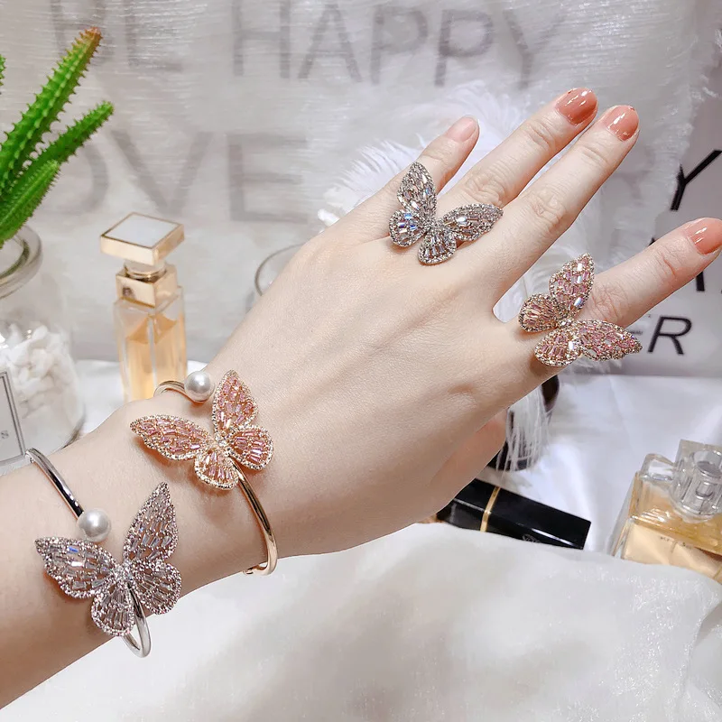 

Dorado милые AAA циркониевые бабочки манжеты браслеты для женщин новые медные женские Открытый Модные ювелирные изделия Pulseira 2021 распродажа