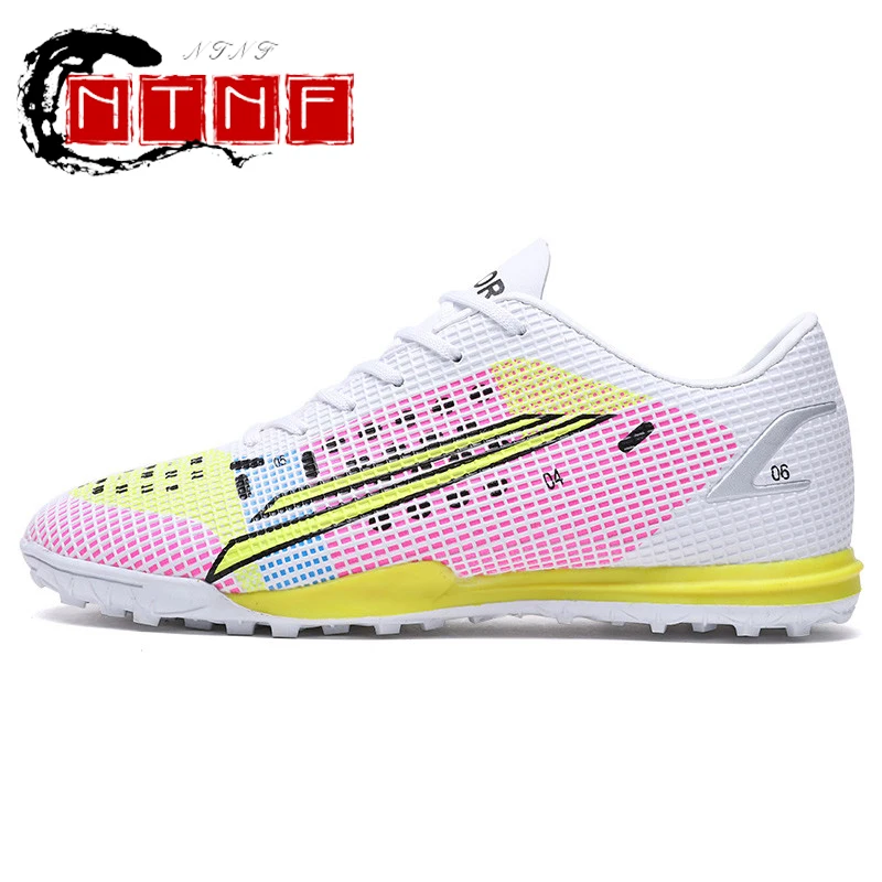 Футбольная обувь детская спортивная с длинными шипами для игры в футбол легкие