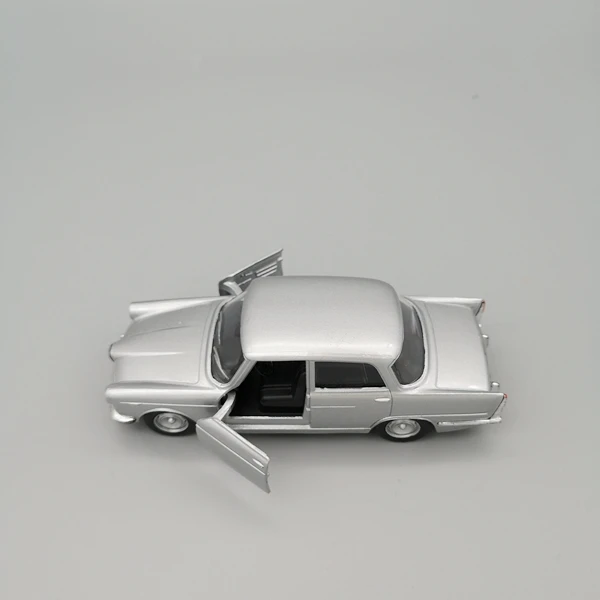 Винтажная модель автомобиля в масштабе 1/43 игрушки для VW Ford Renault Alfa Romeo Литые