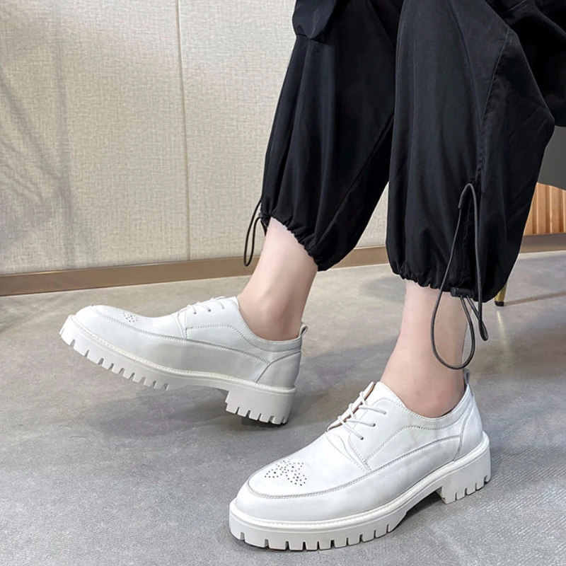 

Men's New Formal Wear Shoes Genuine Leather Business Casual Shoes Men Retro British Lace-Up Shoes