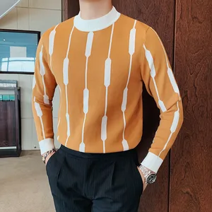 Свитер с длинными рукавами и полувысоким воротником Белый Желтый 2021 Британский Контрастный ЦВЕТНОЙ полосатый вязаный свитер мужской зимний пуловер