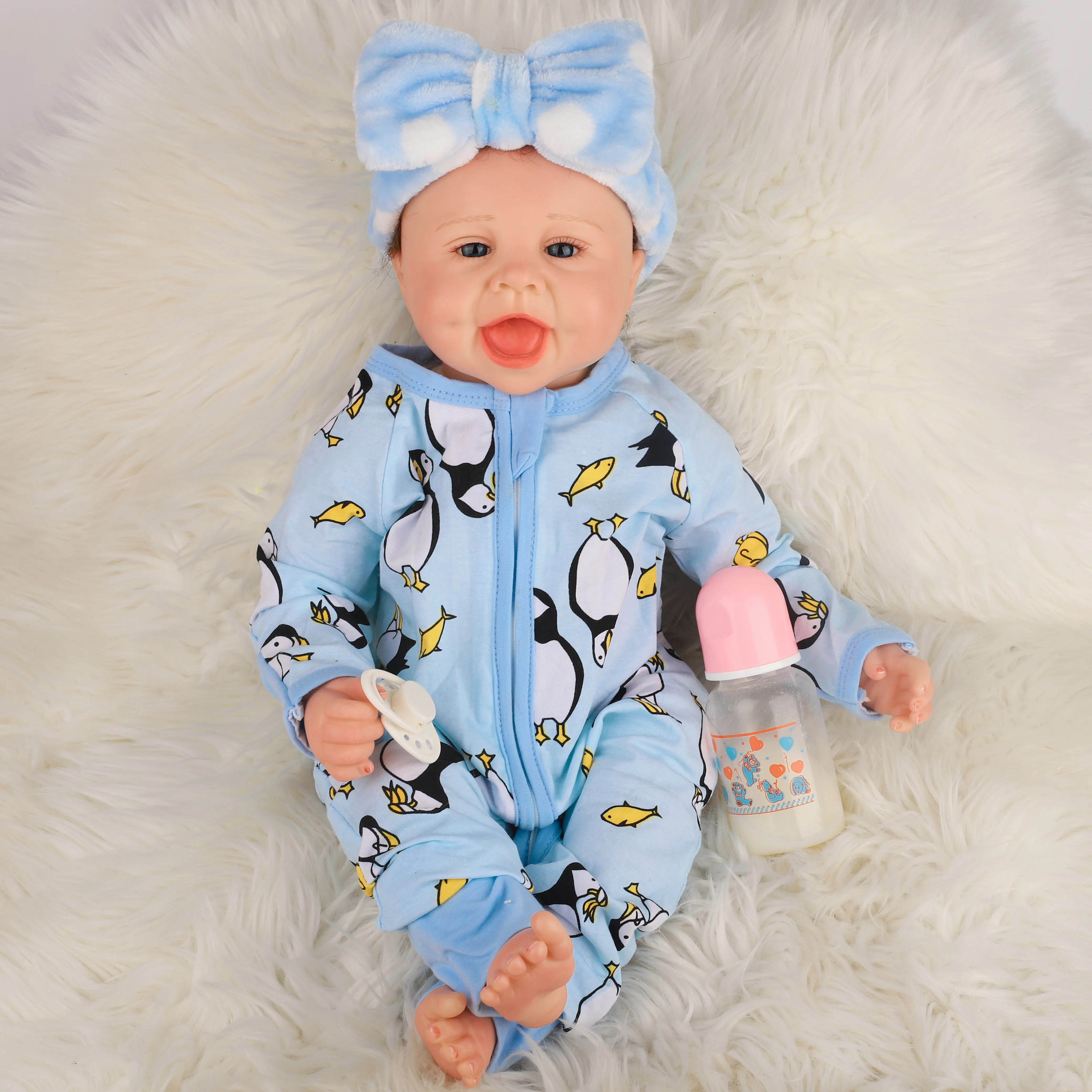 

55CM 22inch Levi Silicone Reborn Baby Doll Smile Newborn Princess Blue Pajamas Hat Birthday Gift Toy Soft Vinyl