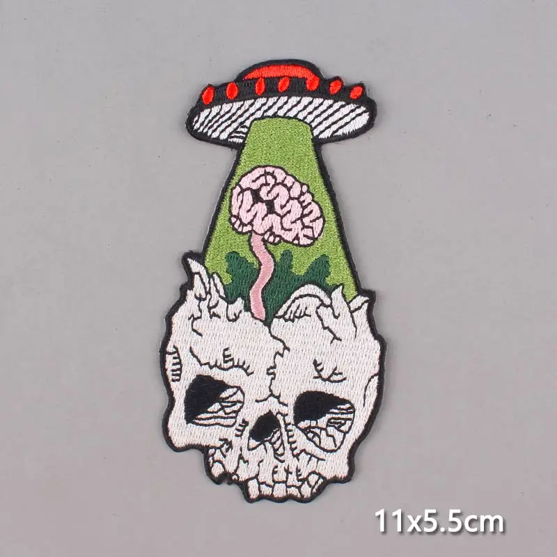 PE4742CT Космические путешествия железные нашивки для одежды НЛО инопланетянин термо-Стикеры для одежды на одежде вышитые нашивки с полосками ткань аксессуары - Цвет: PE4742CT