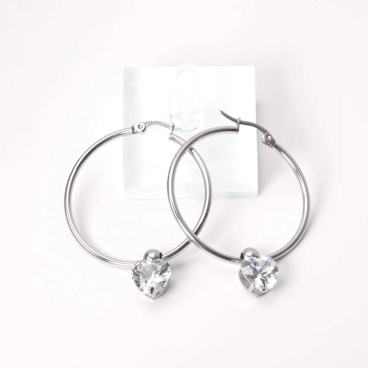 

316L Stainless Steel Hoop Earrings with Heart Cubic Zirconia for Women Round Ear Stud Fashion Jewelry Gift Accessories
