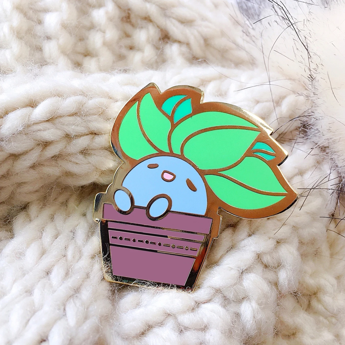 

Funny Cute Potted Plants Hard Enamel Pin Kawaii Cartoon Grass Elves Medal Brooch Accessories Video Game Fans Badge Jewelry Gift
