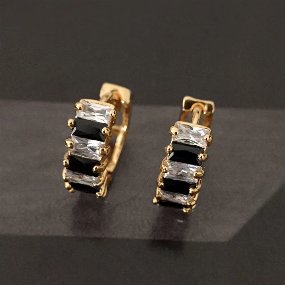 

New Chunky Gold Color Plating Black Clear Zirconia Stone Decorated Hoop Earrings For Women Girl Casual Gorgeous Dainty Jewelry