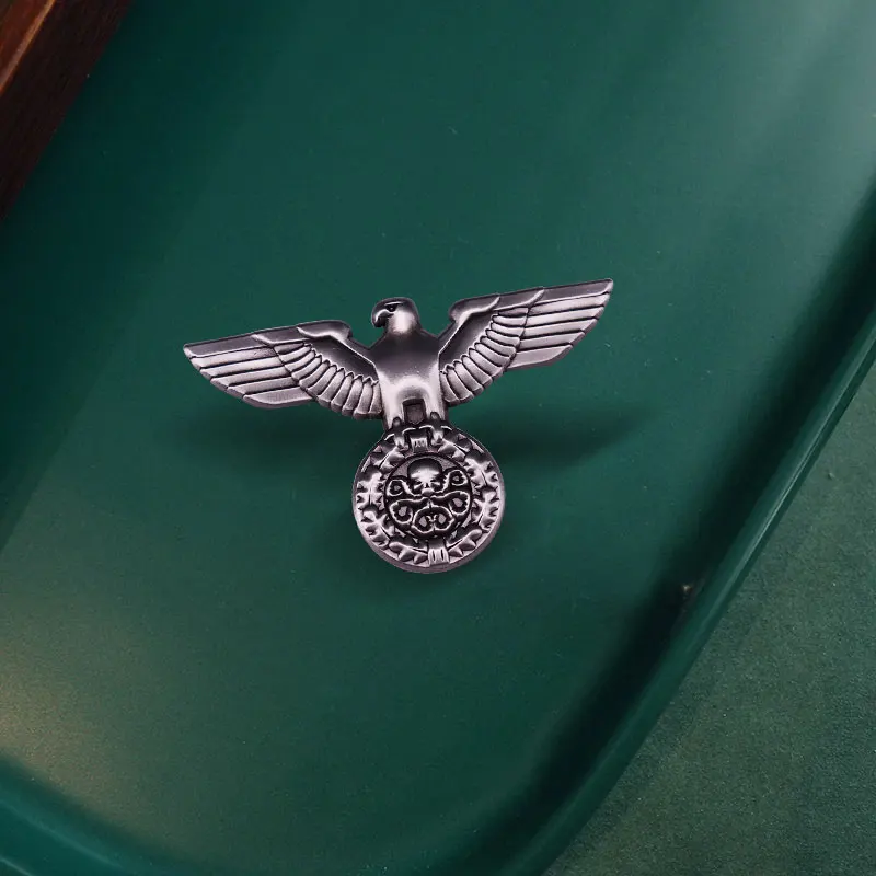 WW1 WW2 German Eagle Cthulhu Badge Lapel Pin Military Army Brooch |