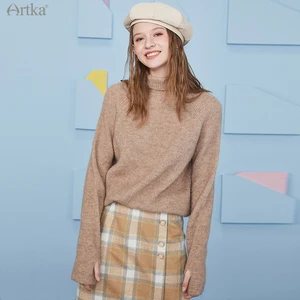 ARTKA 2020 Зима Новый женский свитер Элегантный 3 Цвета мягкий шерстяной вязаный свитер с высоким, плотно облегающим шею воротником; Просторные теплые Альпака трикотаж YB20802D
