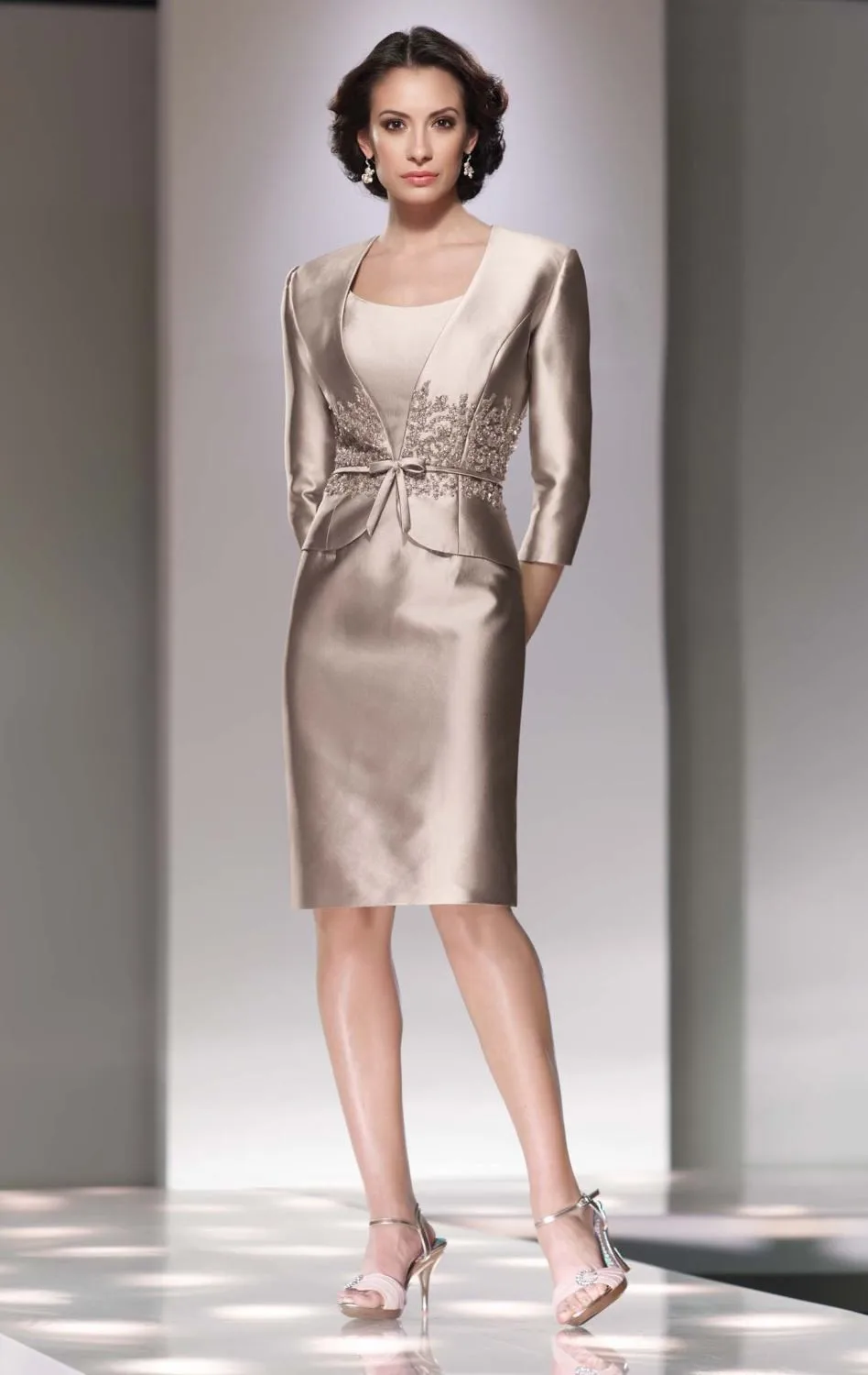 

Beautiful Metallic Mother of the Bride Dress with Three Quarter Sleeve Jacket and Appliques Charming Mother of the Bride Dress