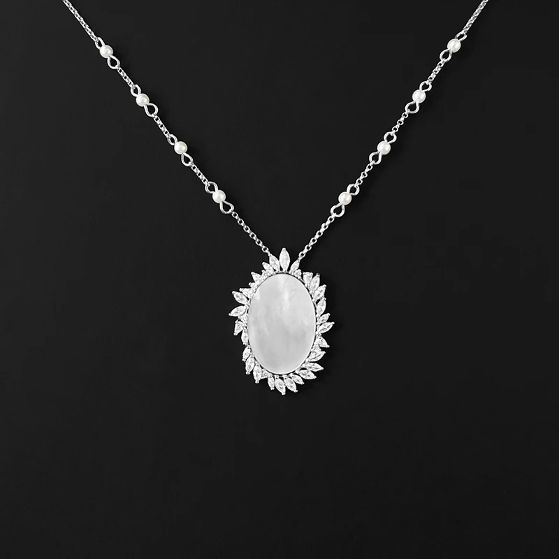

S925 Sterling Silver Mirrored Mother-of-pearl Clavicle Chain Light Luxury Fashion Temperament Wild Luxury Brand Monaco Jewelry