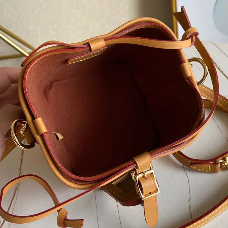 

HLM 2021 High Quality Brand Luxury Classic Shoulder Bag Fashion Designer Ladies Bag Bucket Bag Large Capacity Handbag