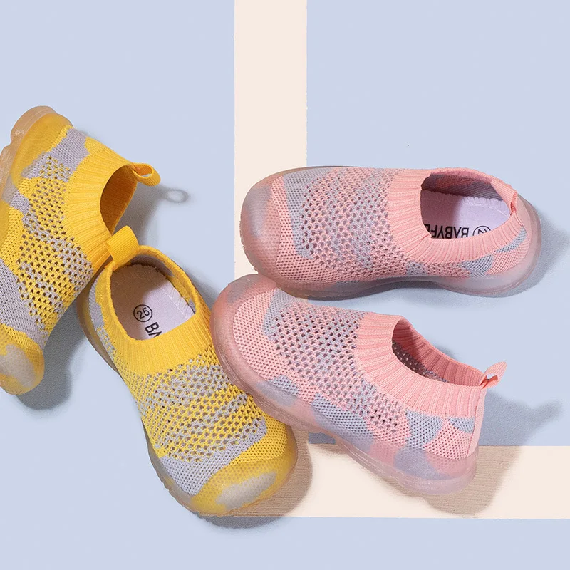 

Kids Children Mesh Breathable Knitted Shoes Spring 2021 New Sports Non-slip Wear-resistant Shoes for Boys and Girls CS75