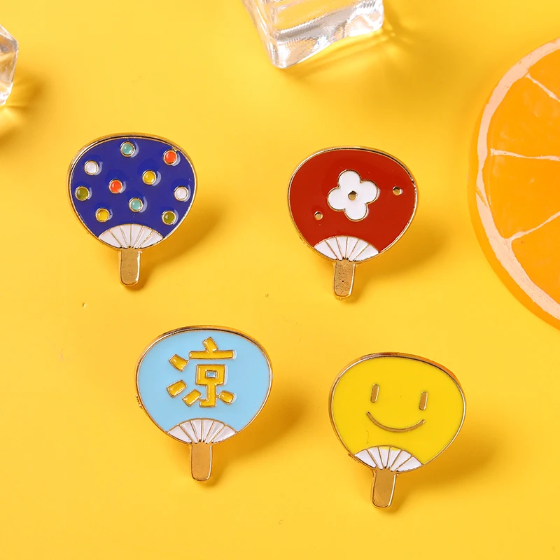 

Cute Fans Enamel Pins Red Yellow Smiling Face Chinese "Cold" Custom Brooches Metal Badge Creative Gift for Friends Kids