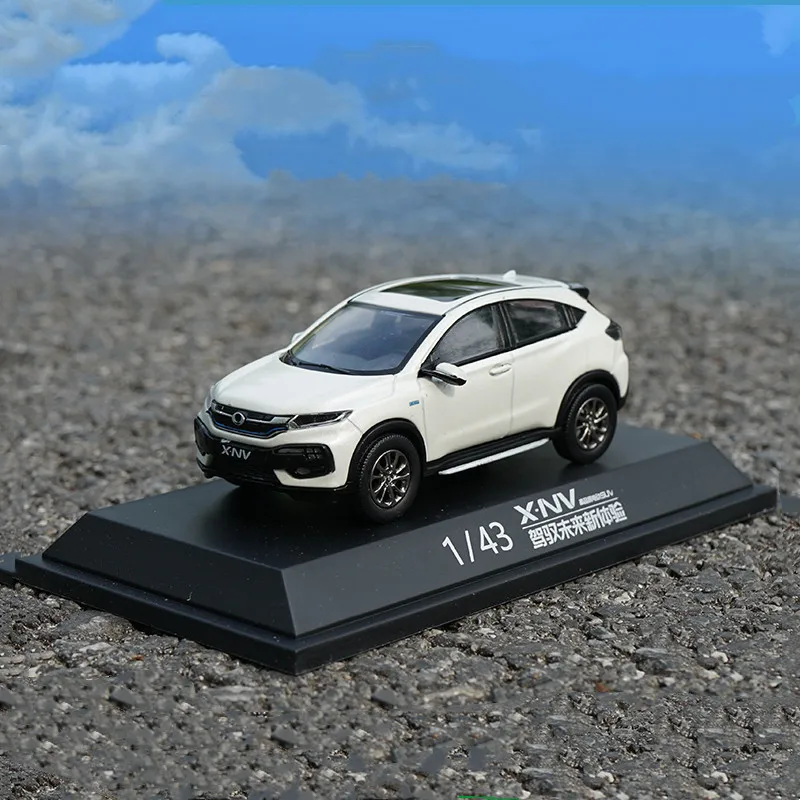

1/43 metal alloy die-casting Dongfeng Honda XNV simulation car model adult collection children toy gifts family display