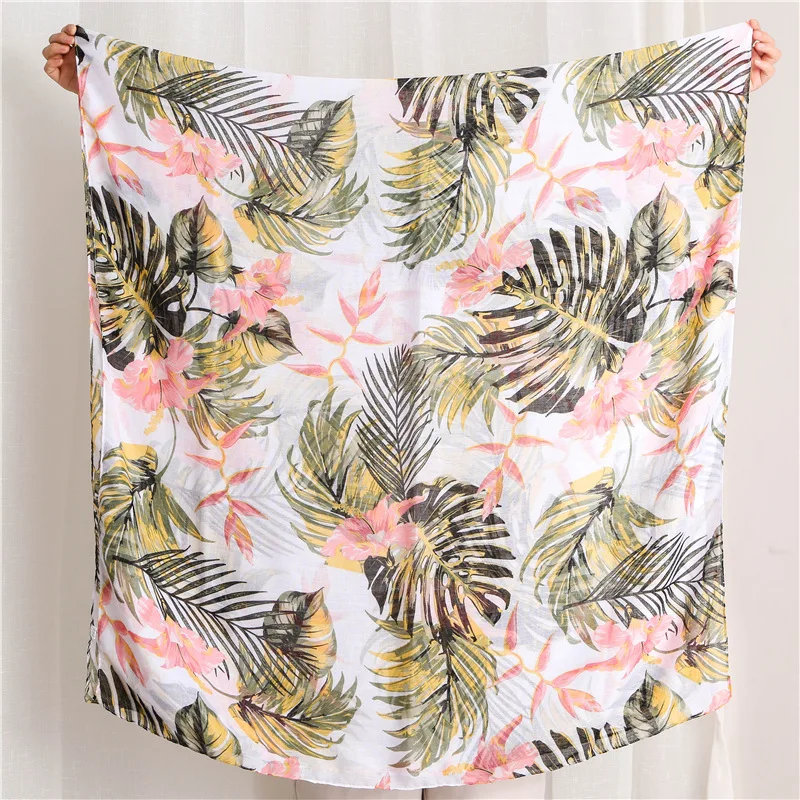 

South Korean style autumn and winter fashion cotton hemp scarf women tourism sunscreen silk scarf ethnic wind beach print shawl