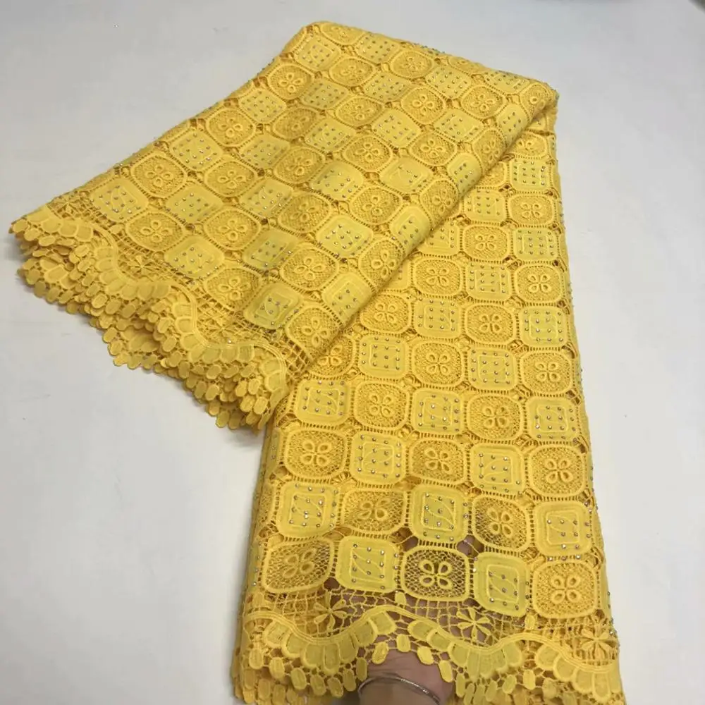 

White African Lace Fabric 2020 High Quality Lace Eyelet Water Soluble Nigerian Guipure Cord Lace WITH stones For Wedding