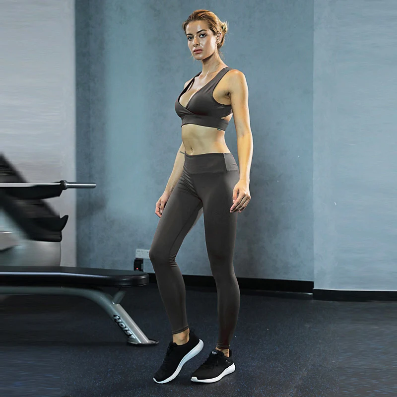 

Sexy Women 2 piece Workout Yoga Sets Sportswear Deep V Crop Tops Padded and Gym Push Up Leggings Women's Sports Suits Tracksuits