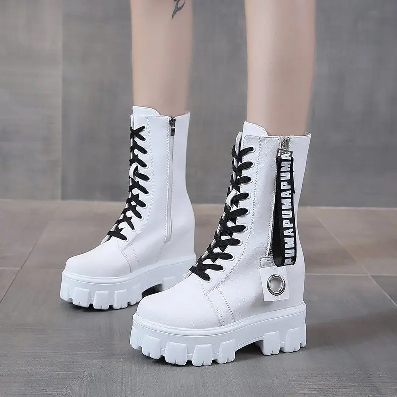 

Женские ботинки средней длины на толстой подошве, осень 2020, новые женские Ботинки Martin из мягкой кожи, мотоциклетные ботинки