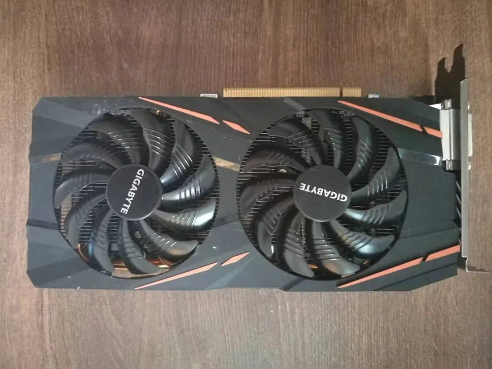 Оригинальная графическая карта Gigabyte AMD Radeon RX570 gpu rx 570 4 Гб с видеокартой GDDR5 256 бит для игр pc gamer б/у