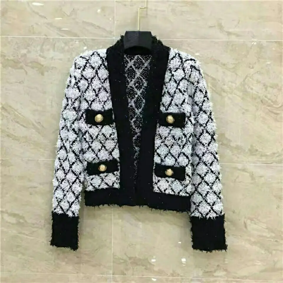

The new style of 2021 with crochet and cardigan