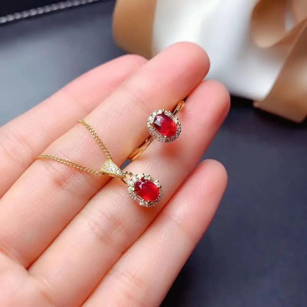 

Женский комплект из кольца и кулона, из серебра 925 пробы