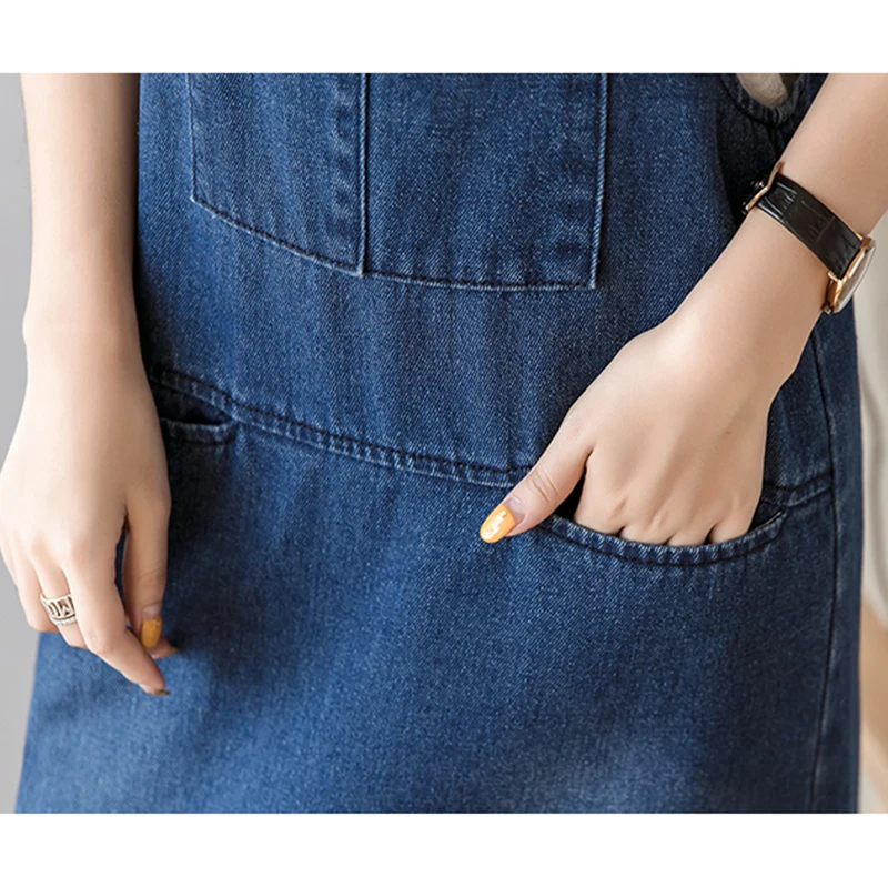 Платье женское джинсовое на бретелях винтажное синее сарафан средней длины из