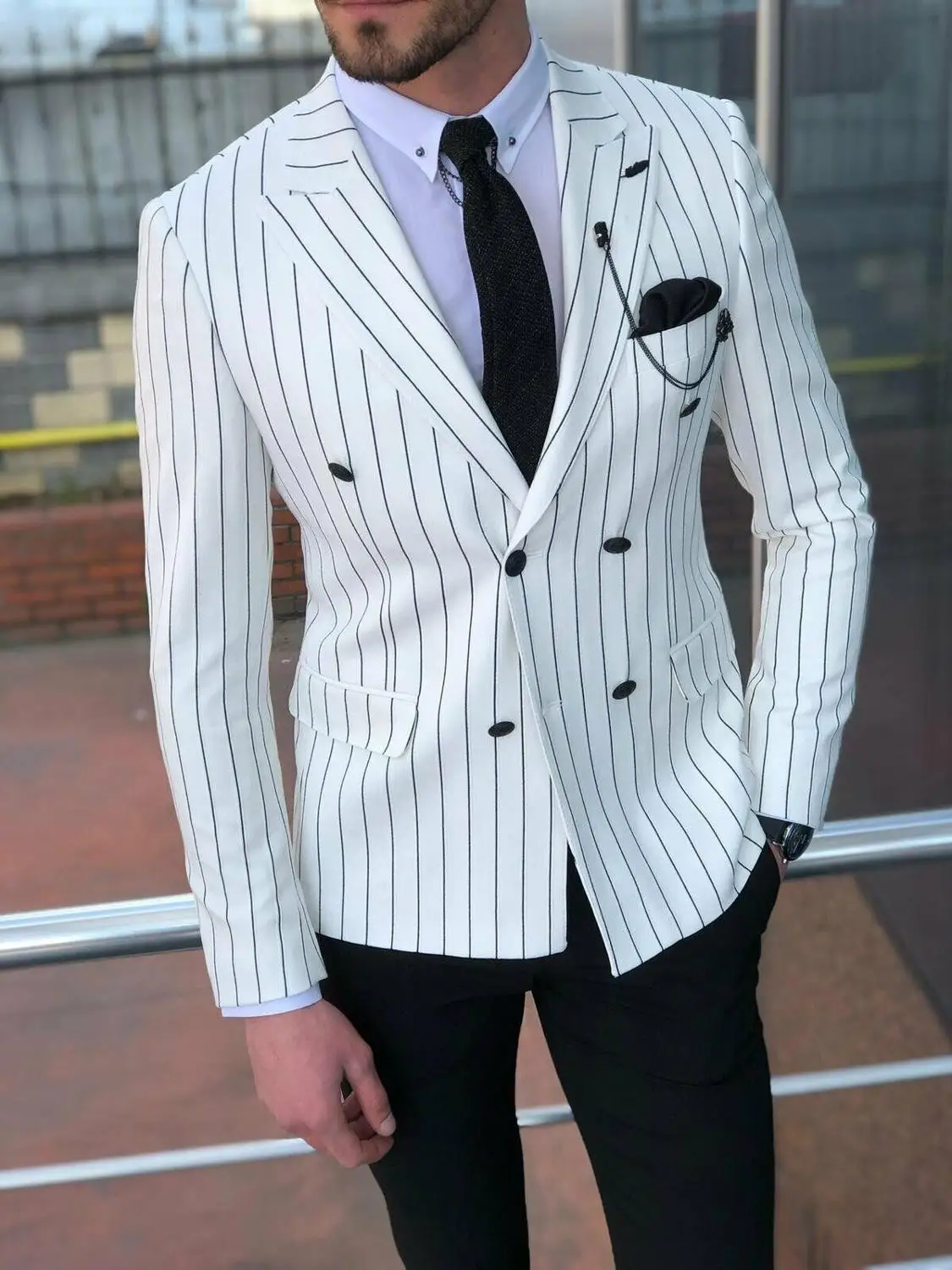 Tepe yaka erkek takım elbise ceket rahat iş kruvaze Slim Fit Blaser Masculino beyaz çizgili Blazers erkekler düğün için Suit