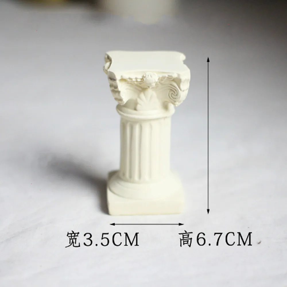 Мини подсвечник в ретро стиле электронный декоративный виде портрета римского