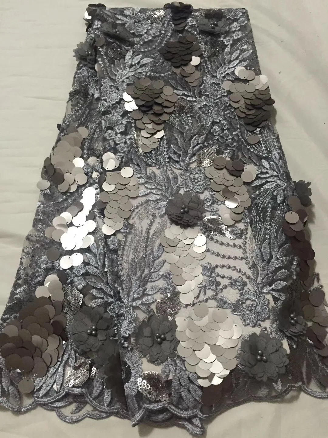 

Latest Sequin Design French African Mesh Lace Fabric 3D Flowers Add Bead Embroidery Mesh Wedding Lace For Bride CD2890