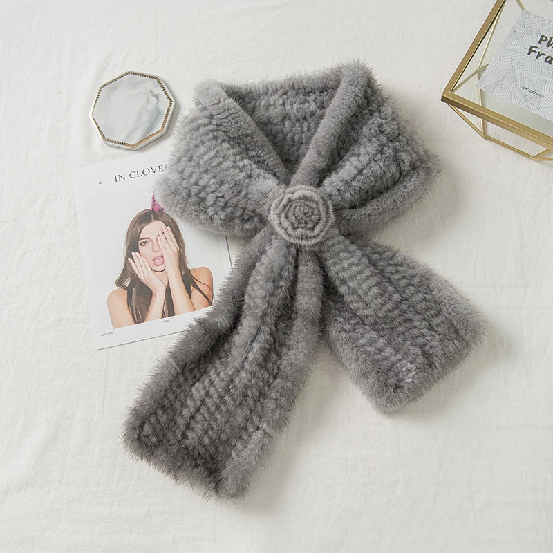 Lantafe шарф женский меховой с цветочным украшением из натурального меха Зимний