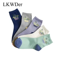 lkwder 5 pairs womens middle tube socks hosiery cute pattern high quality cotton comfort soft socks women ladies female meias