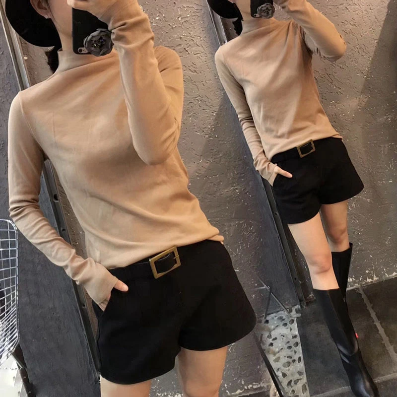 Женская бархатная куртка с длинным рукавом и полувысоким воротником на осень