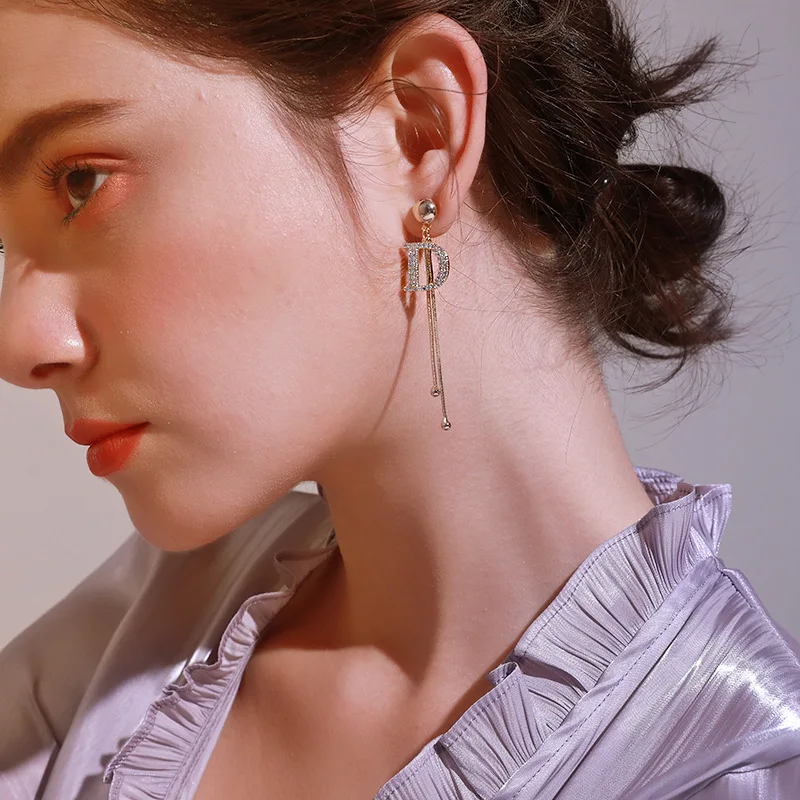 Luxury Brand Long Pearl Drop Earrings For Women Crystal Letter D Earring Female Wedding Fashion Jewelry oorbellen 2020