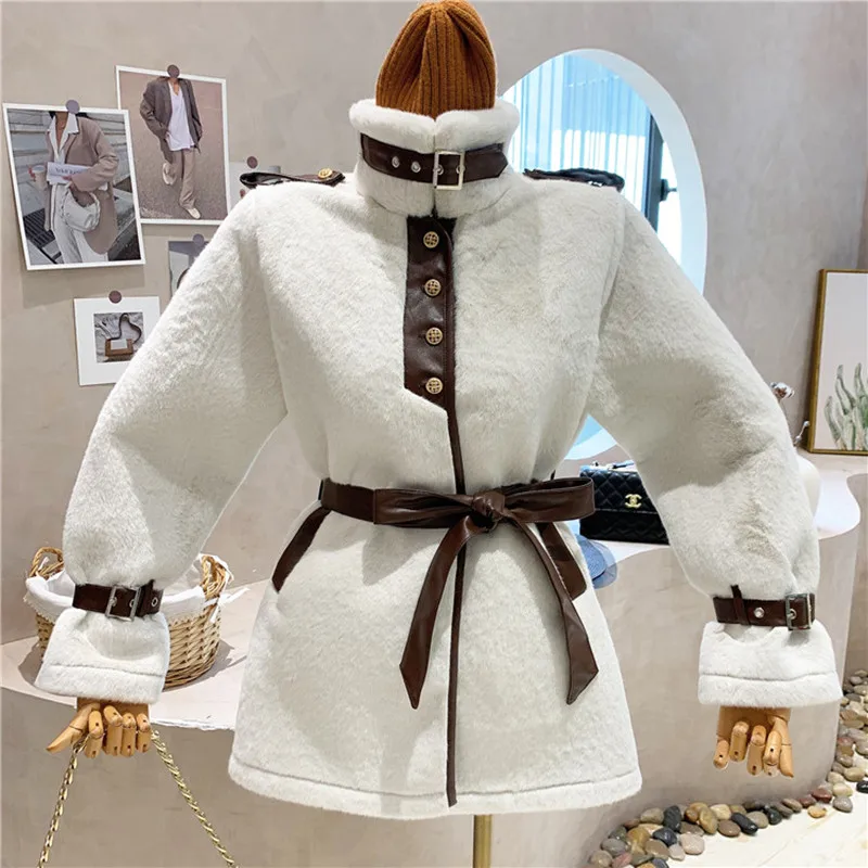 

Новая женская одежда нишевого дизайна зима 2021, интегрированное пальто из искусственного меха норки, двубортное пальто средней длины на шну...