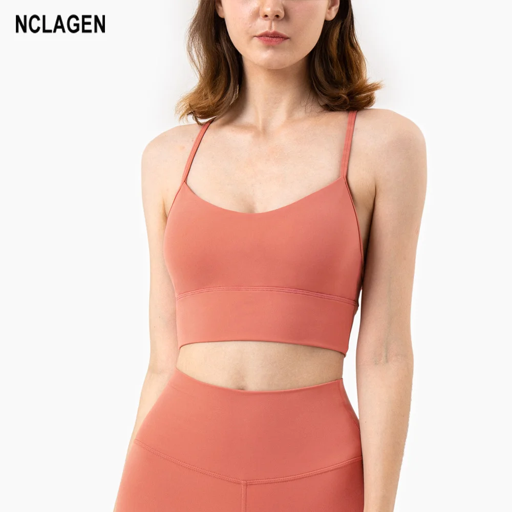 Спортивный бюстгальтер укороченный топ с мягкими чашечками для фитнеса и йоги