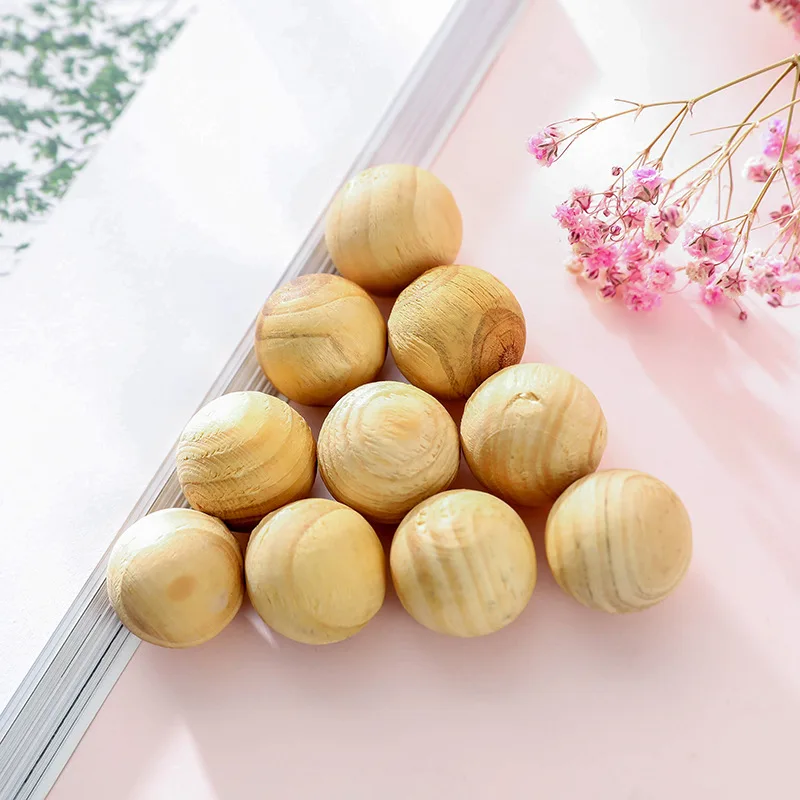 

Camphor Ball Drive Midge Insect-resistant Mouldproof And Moth-proofing Camphor Ball Scented Wood Pellets