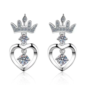 Trendy Real 0.72ct D Color Moissanite Crown Earrings Women Fine Jewelry VVS1 Heart Moissanite Diamond Stud Earrings Girls Gift